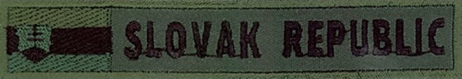 Nášivka: SLOVAK REPUBLIC obdélníková s vlajkou olivová | černá